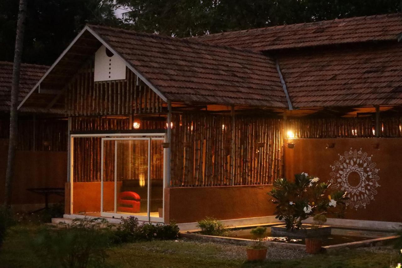 Pura Vida Varkala Hotel ภายนอก รูปภาพ