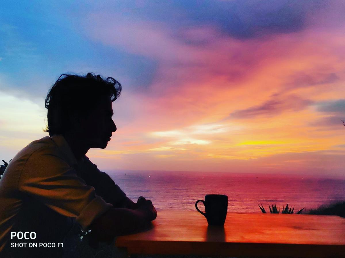 Pura Vida Varkala Hotel ภายนอก รูปภาพ