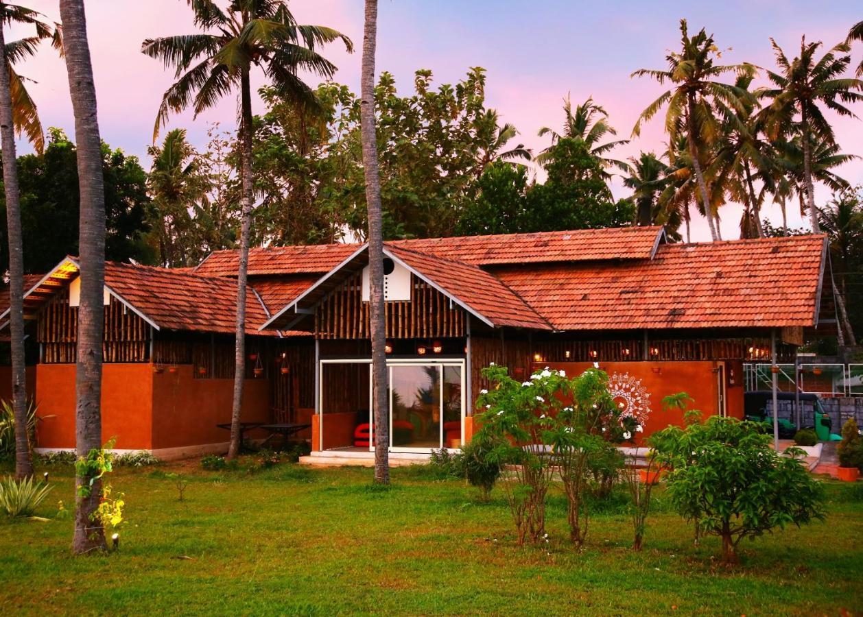 Pura Vida Varkala Hotel ภายนอก รูปภาพ