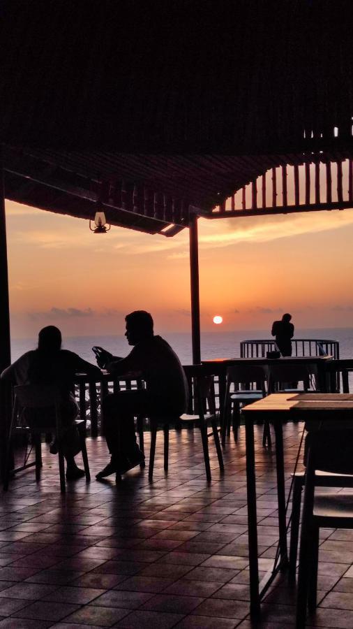 Pura Vida Varkala Hotel ภายนอก รูปภาพ
