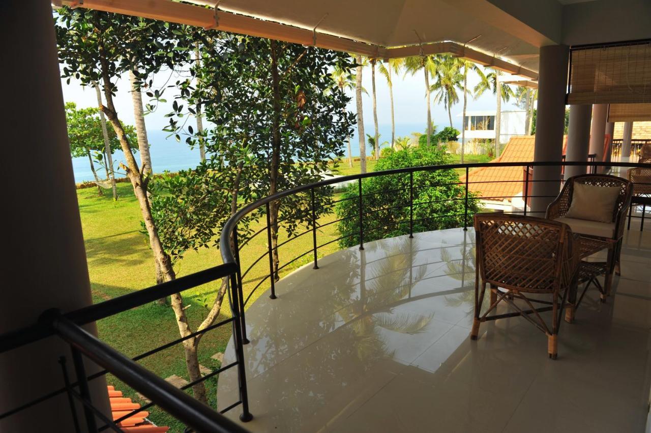 Pura Vida Varkala Hotel ภายนอก รูปภาพ